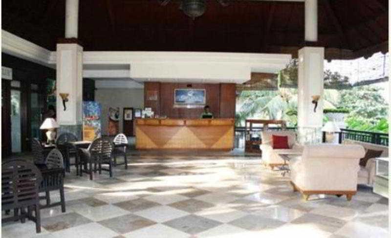 Ciputra Golf, Club & Hotel Σουραμπάγια Εσωτερικό φωτογραφία