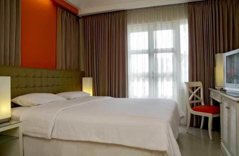 Ciputra Golf, Club & Hotel Σουραμπάγια Εξωτερικό φωτογραφία